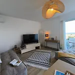 Appartement T2 Vue Parking Gratuit *