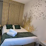 Appartement T2 Vue Parking Gratuit *